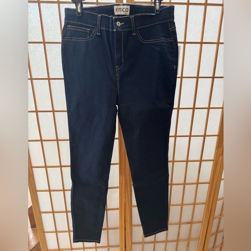 NWT Etica Blue Straight Leg Jeans Size 3